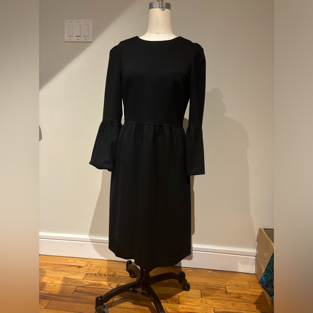 Long puff sleeve club monaco dress size 6